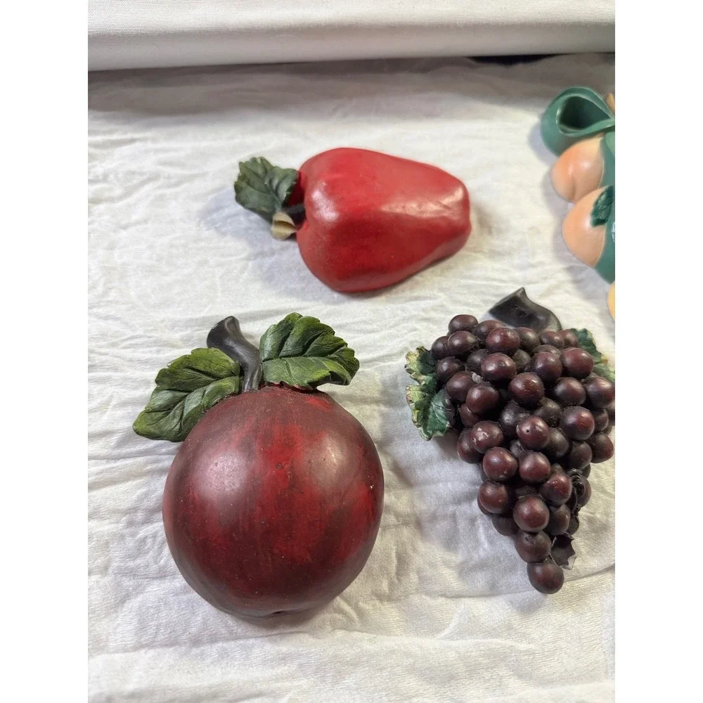 Vintage Burwood Home Interiors Fruit Wall Plaque Set 5pc Grapes Apple Pepper